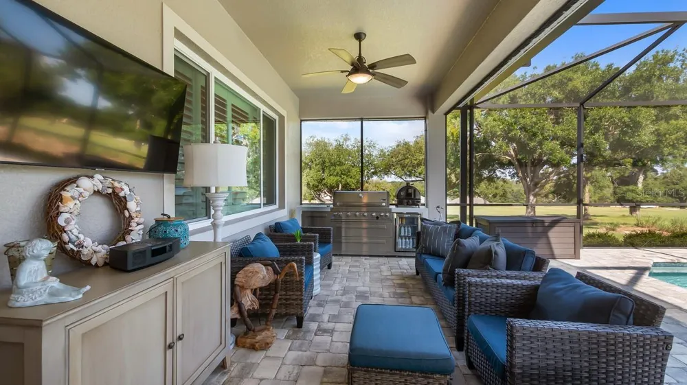 4008 PINNACLE PLACE COURT Lady Lake, FL 32159