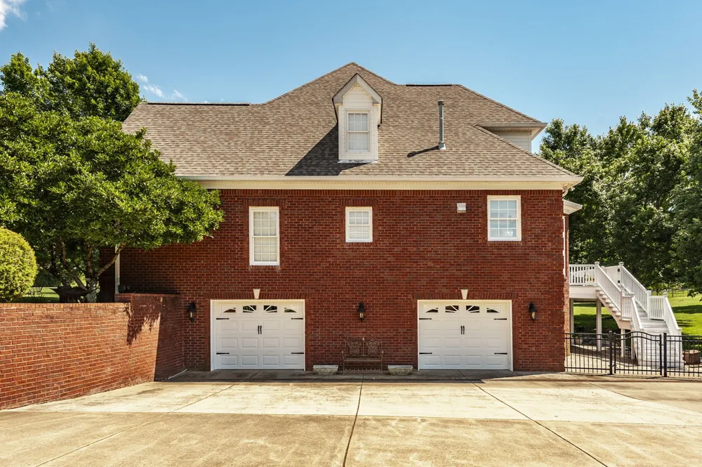 1820 Hygeia Rd Greenbrier, TN 37073