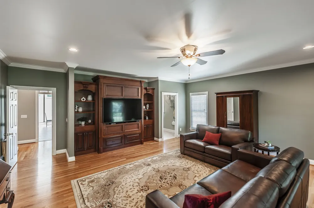 1820 Hygeia Rd Greenbrier, TN 37073
