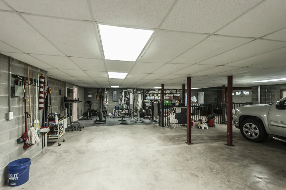 1820 Hygeia Rd Greenbrier, TN 37073
