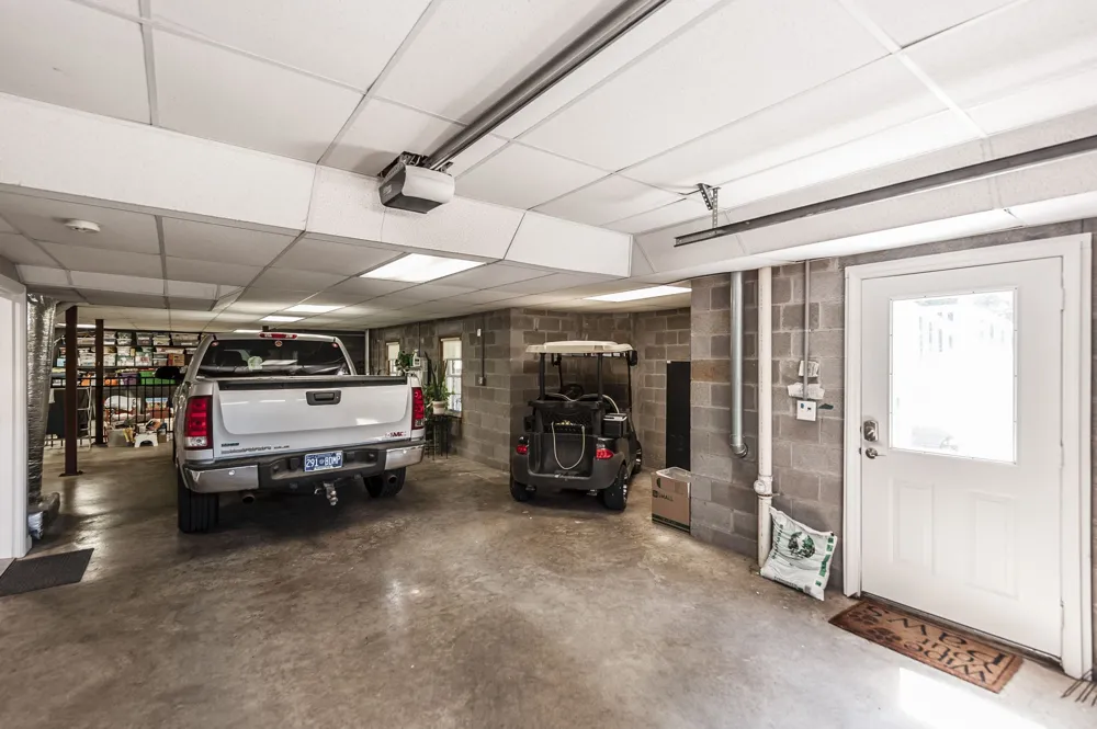 1820 Hygeia Rd Greenbrier, TN 37073