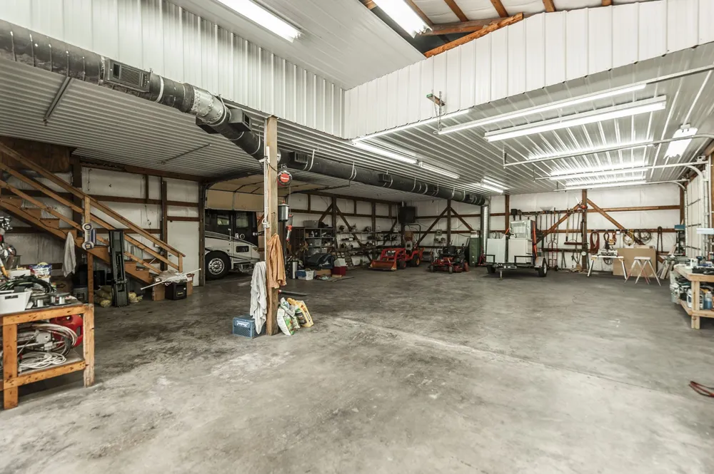 1820 Hygeia Rd Greenbrier, TN 37073