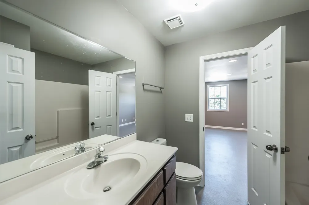 1820 Hygeia Rd Greenbrier, TN 37073