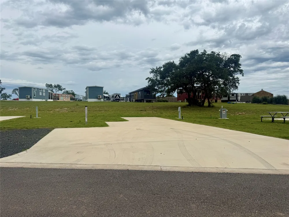 5386 Ranch Road 1376 Road #212 Fredericksburg, TX 78624