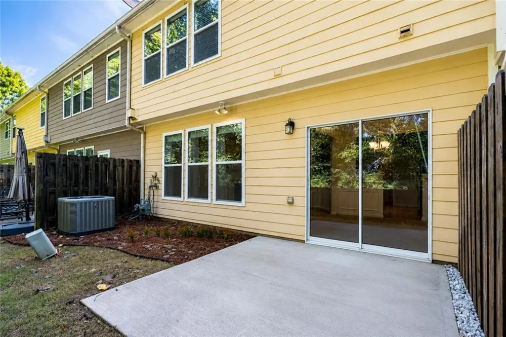 2010 Ellison Way Kennesaw, GA 30152