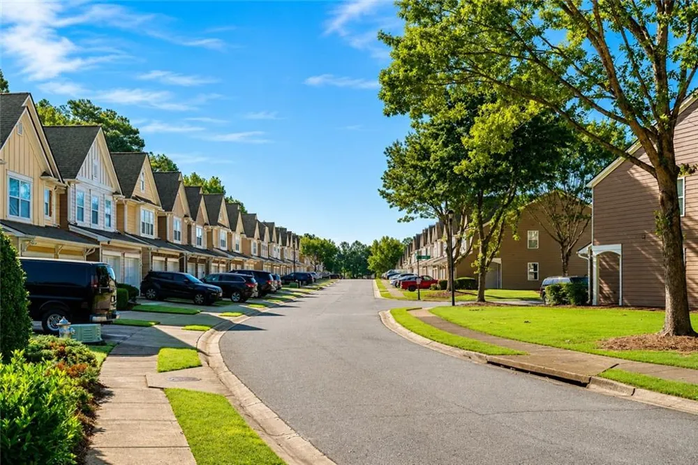 2010 Ellison Way Kennesaw, GA 30152