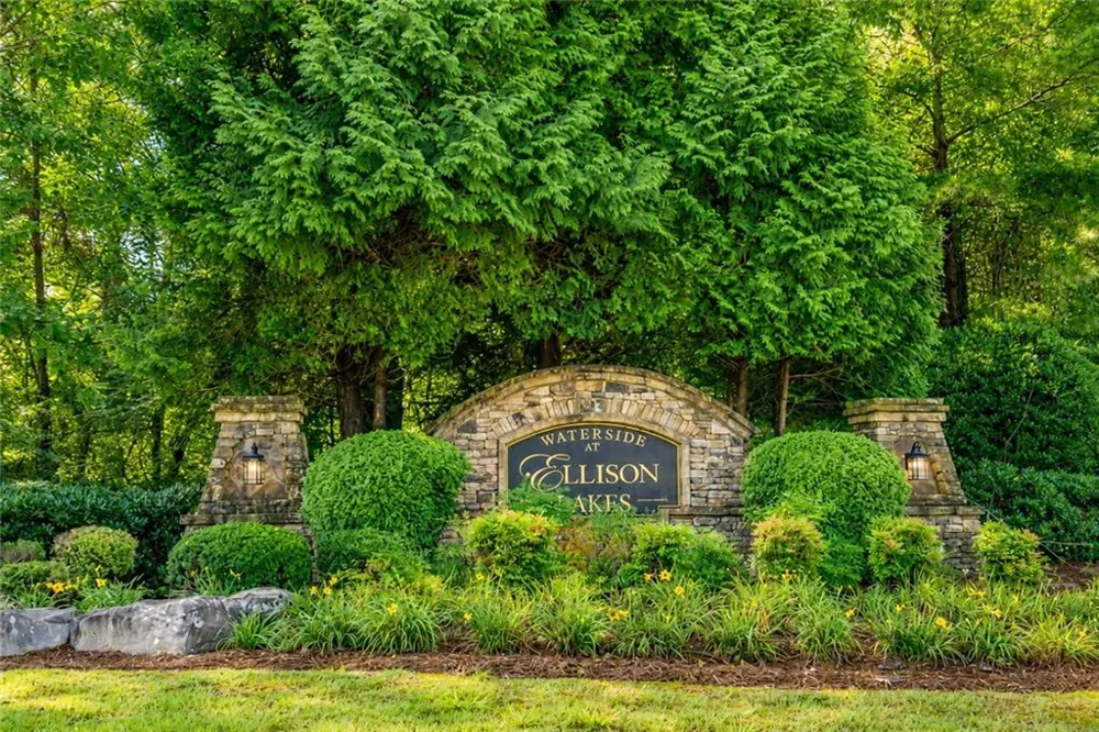 2010 Ellison Way Kennesaw, GA 30152