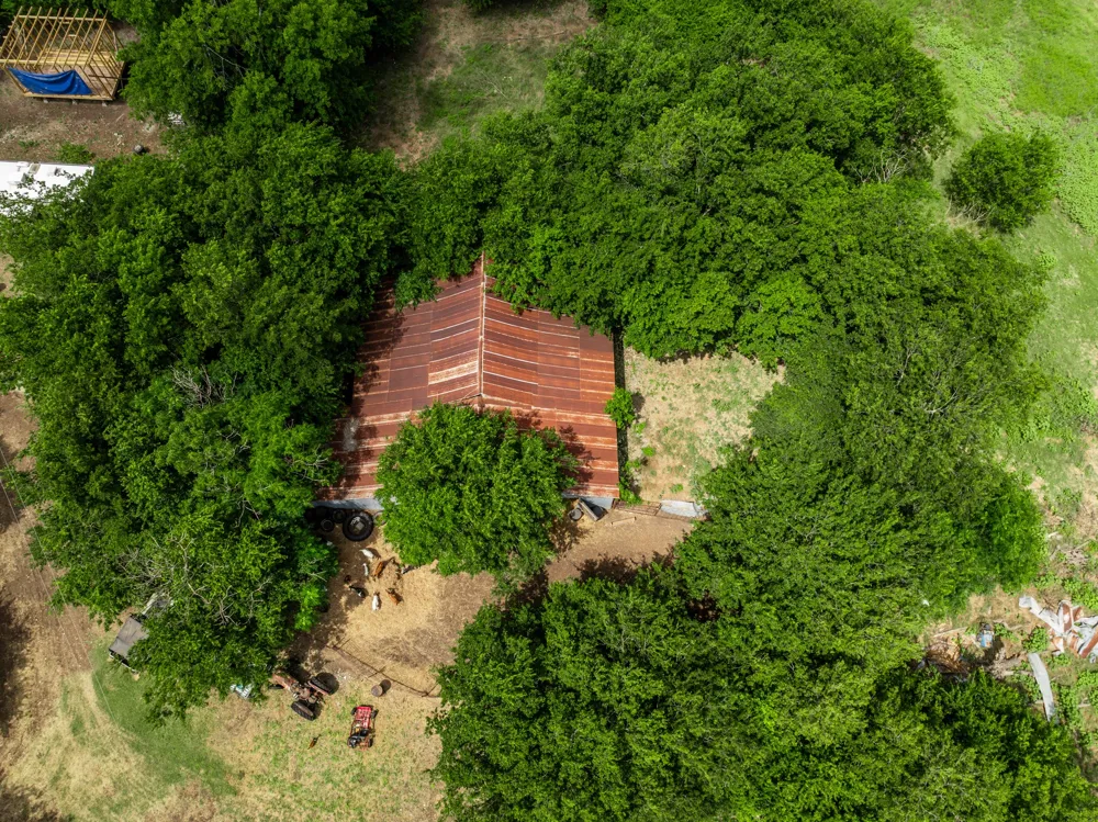 3725 CR 272 Oglesby, TX 76561