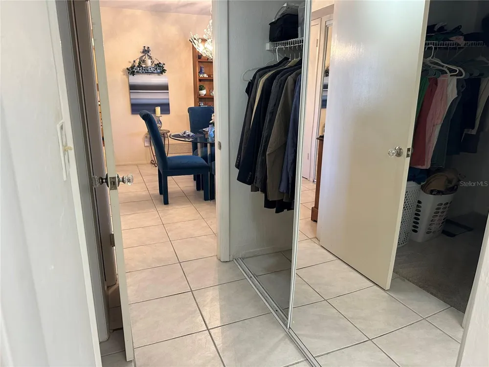 618 BIRD BAY DRIVE S #201 Venice, FL 34285