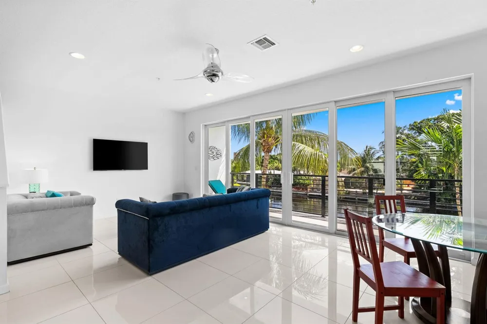 2900 NE 12th Terrace #25 Oakland Park, FL 33334