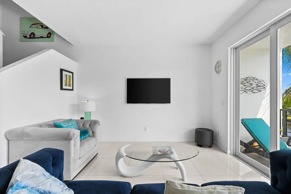 2900 NE 12th Terrace #25 Oakland Park, FL 33334