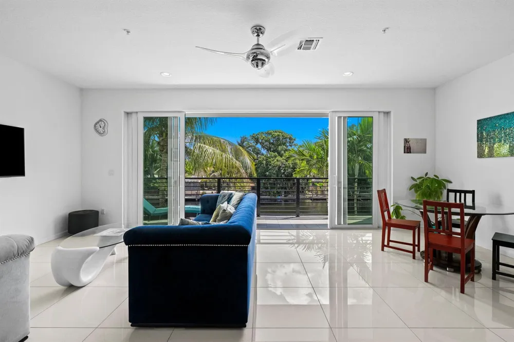 2900 NE 12th Terrace #25 Oakland Park, FL 33334