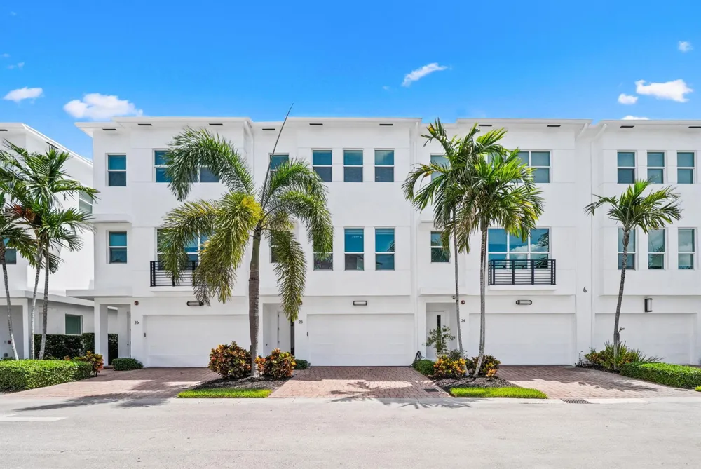 2900 NE 12th Terrace #25 Oakland Park, FL 33334