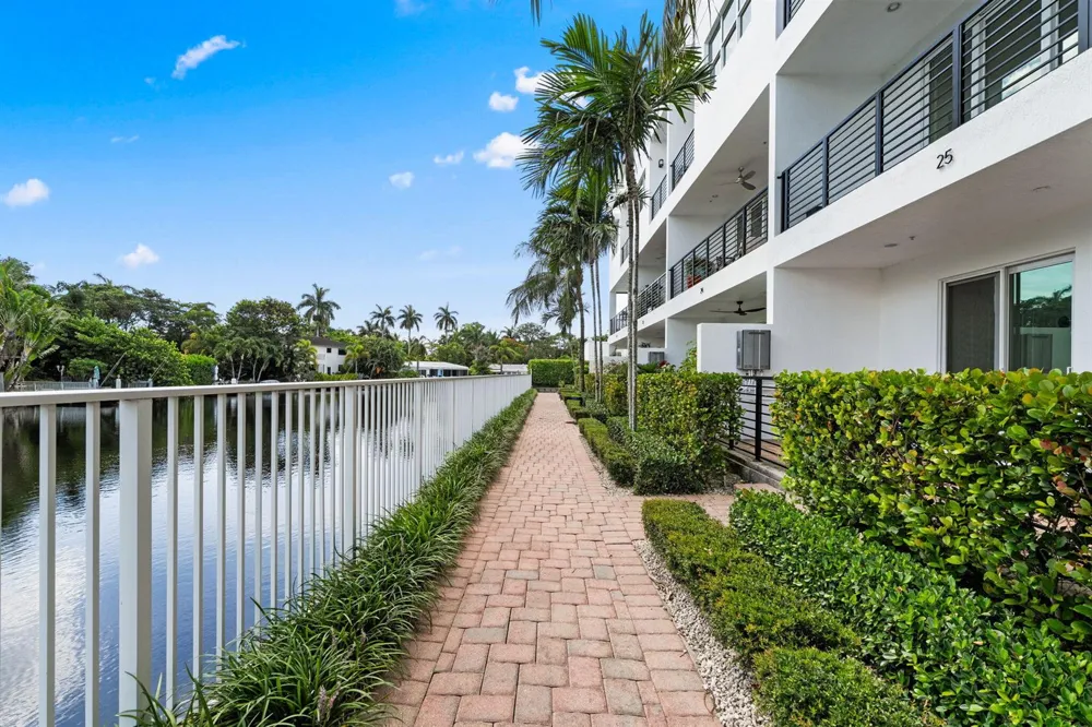 2900 NE 12th Terrace #25 Oakland Park, FL 33334