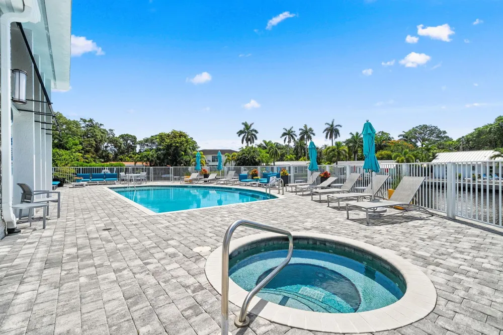 2900 NE 12th Terrace #25 Oakland Park, FL 33334