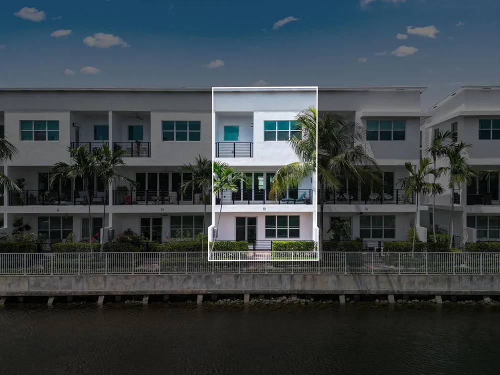 2900 NE 12th Terrace #25 Oakland Park, FL 33334