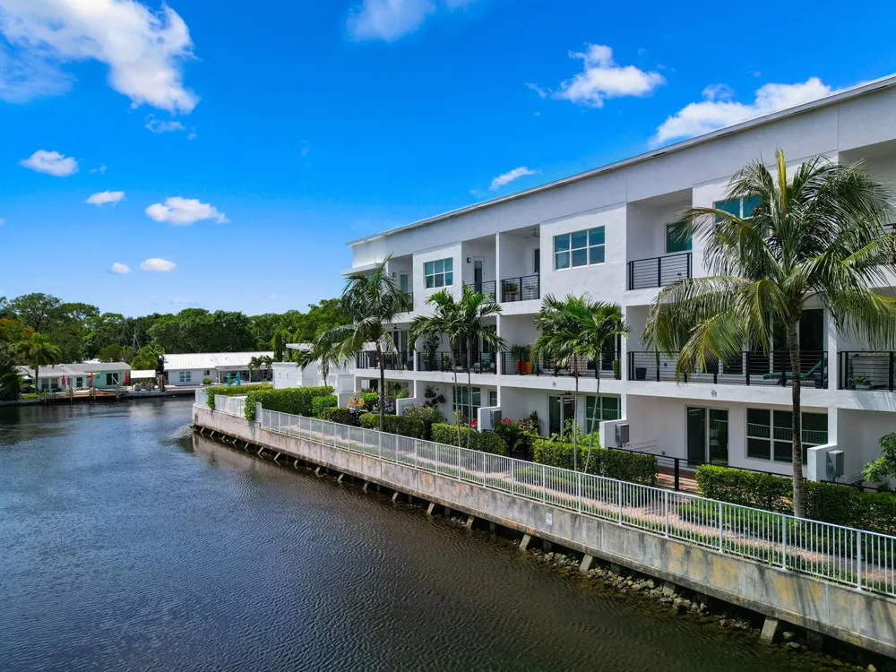 2900 NE 12th Terrace #25 Oakland Park, FL 33334