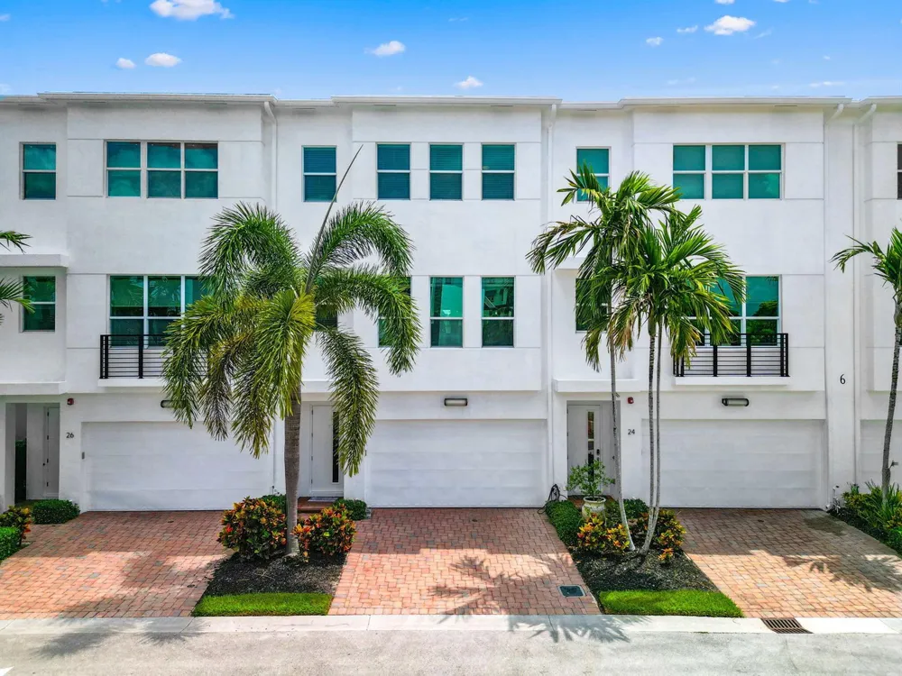 2900 NE 12th Terrace #25 Oakland Park, FL 33334