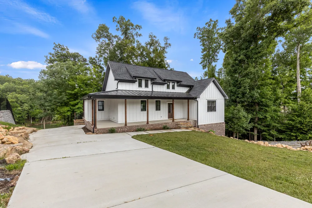 463 Waterfront Way Ten Mile, TN 37880