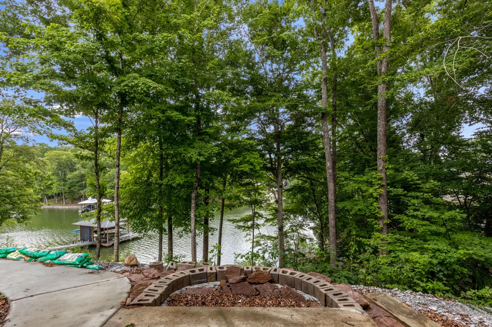 463 Waterfront Way Ten Mile, TN 37880