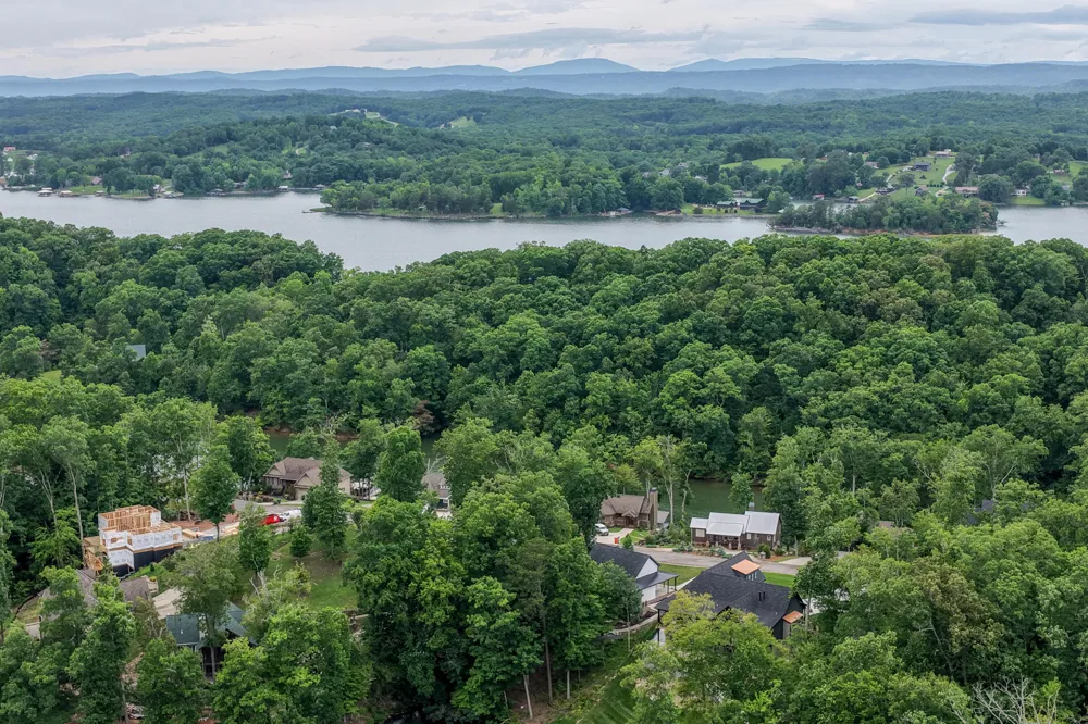 463 Waterfront Way Ten Mile, TN 37880