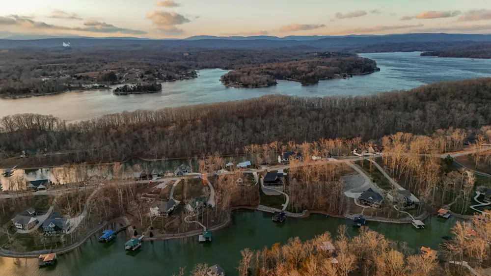 463 Waterfront Way Ten Mile, TN 37880