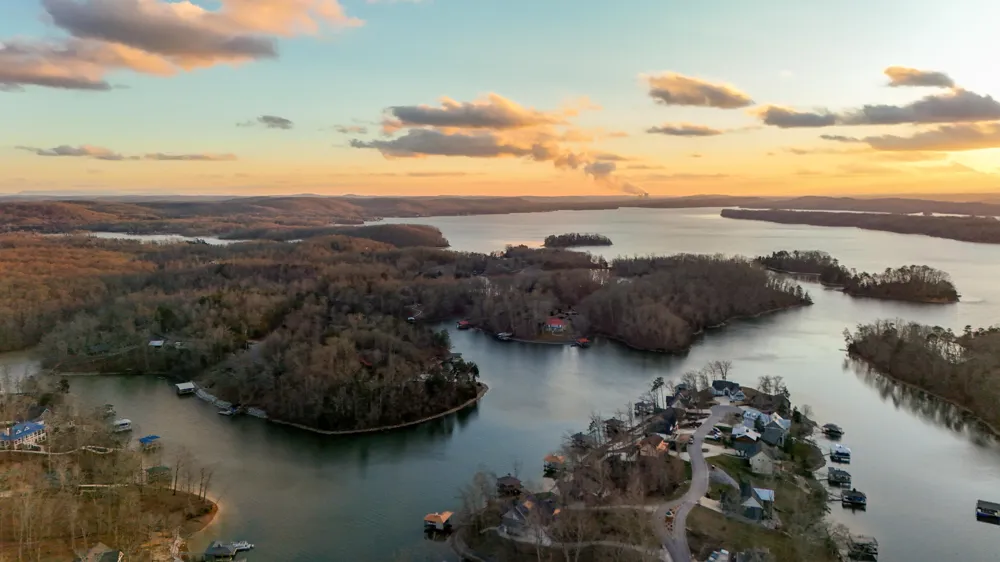 463 Waterfront Way Ten Mile, TN 37880