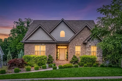 3767 Lacy Leaf Lane