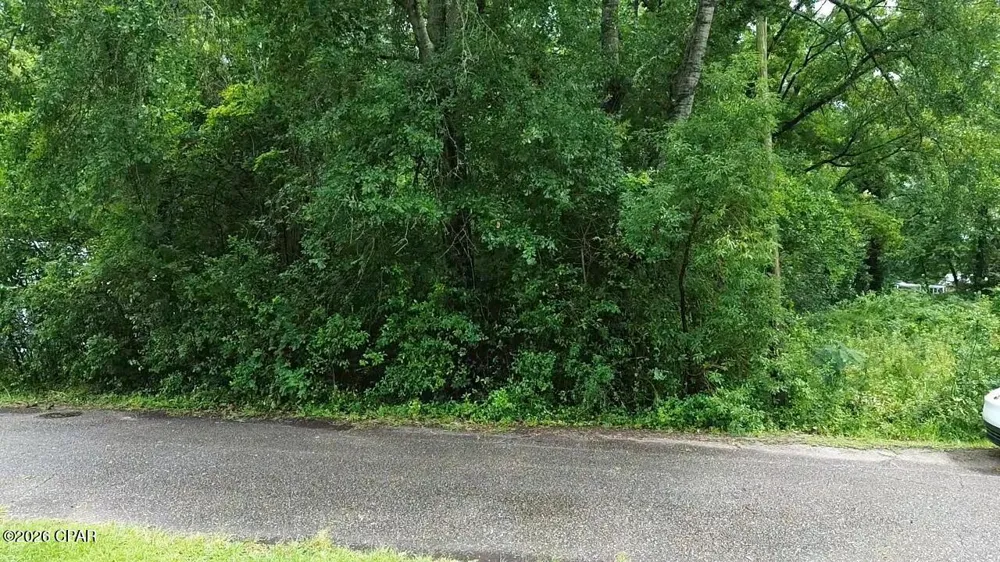 1 Washington Street Graceville, FL 32440