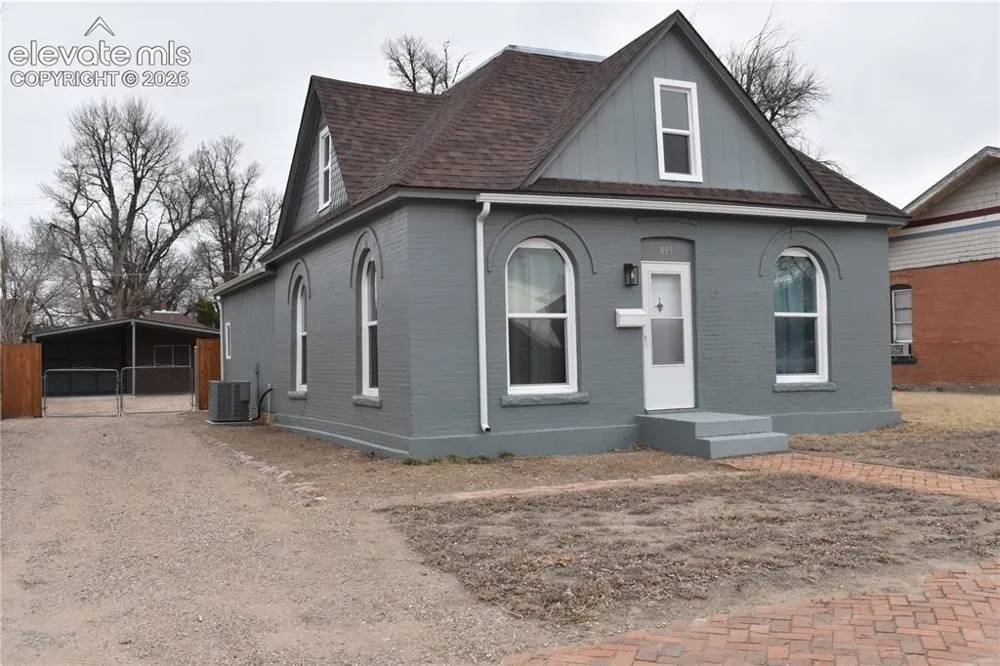 805 Raton Avenue La Junta, CO 81050
