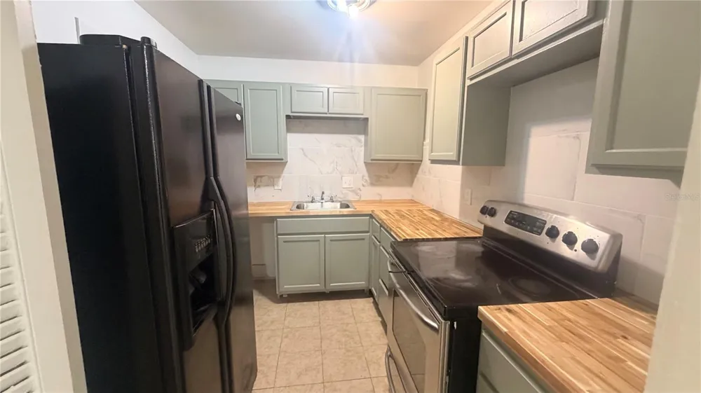 625 19TH STREET Orlando, FL 32805
