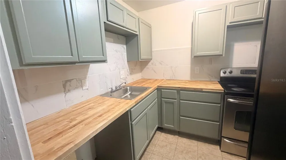 625 19TH STREET Orlando, FL 32805