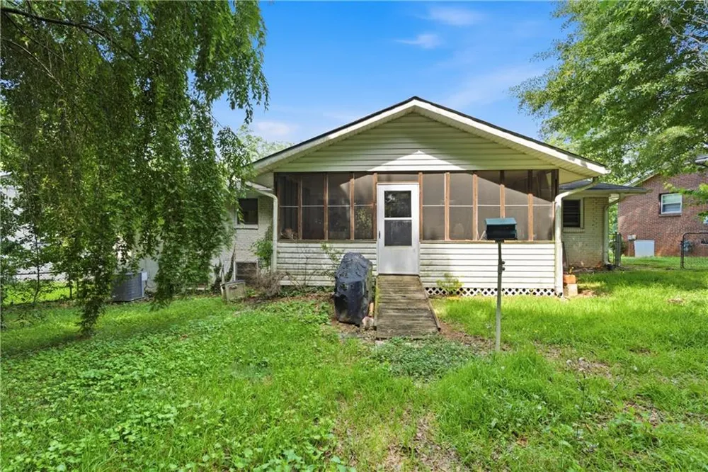 6574 Amity Court Rex, GA 30273
