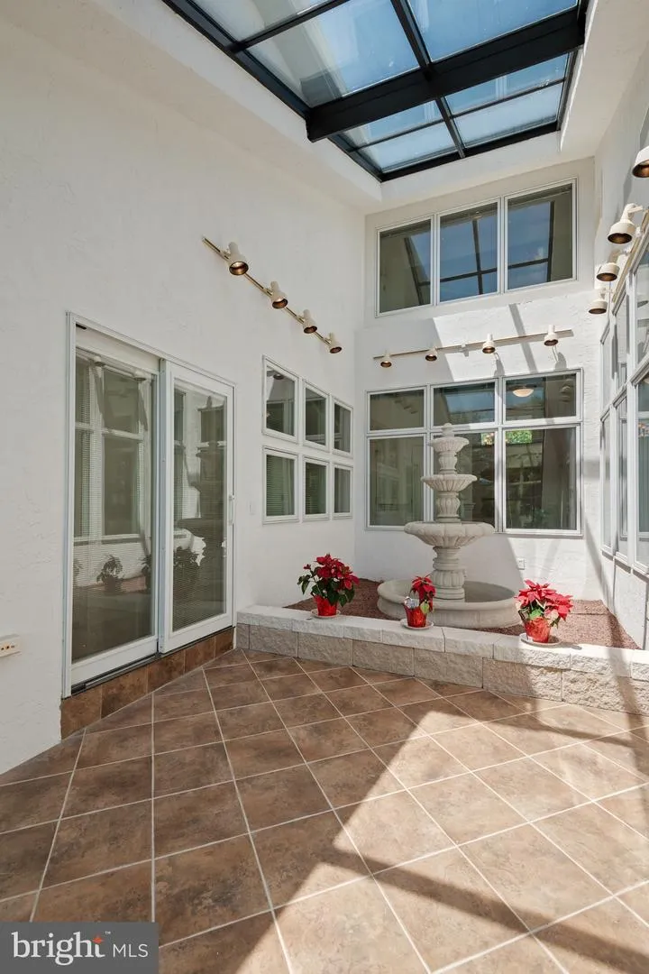 23 DEERFIELD ROAD Lancaster, PA 17603