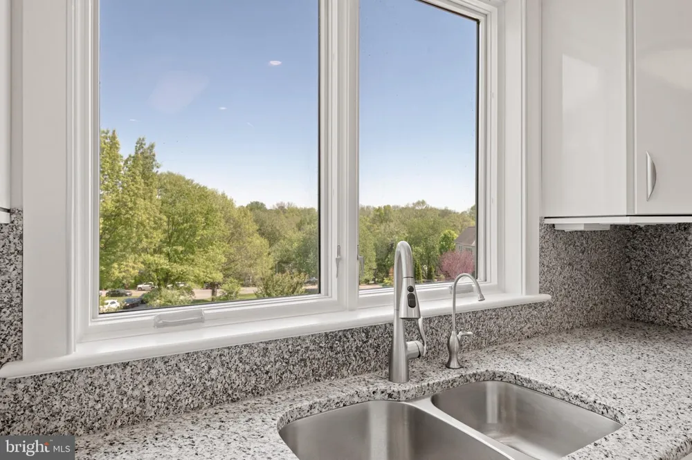 23 DEERFIELD ROAD Lancaster, PA 17603