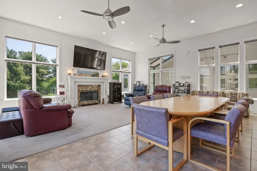23 DEERFIELD ROAD Lancaster, PA 17603