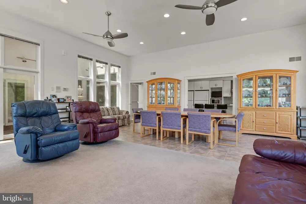 23 DEERFIELD ROAD Lancaster, PA 17603