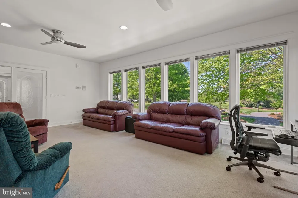 23 DEERFIELD ROAD Lancaster, PA 17603