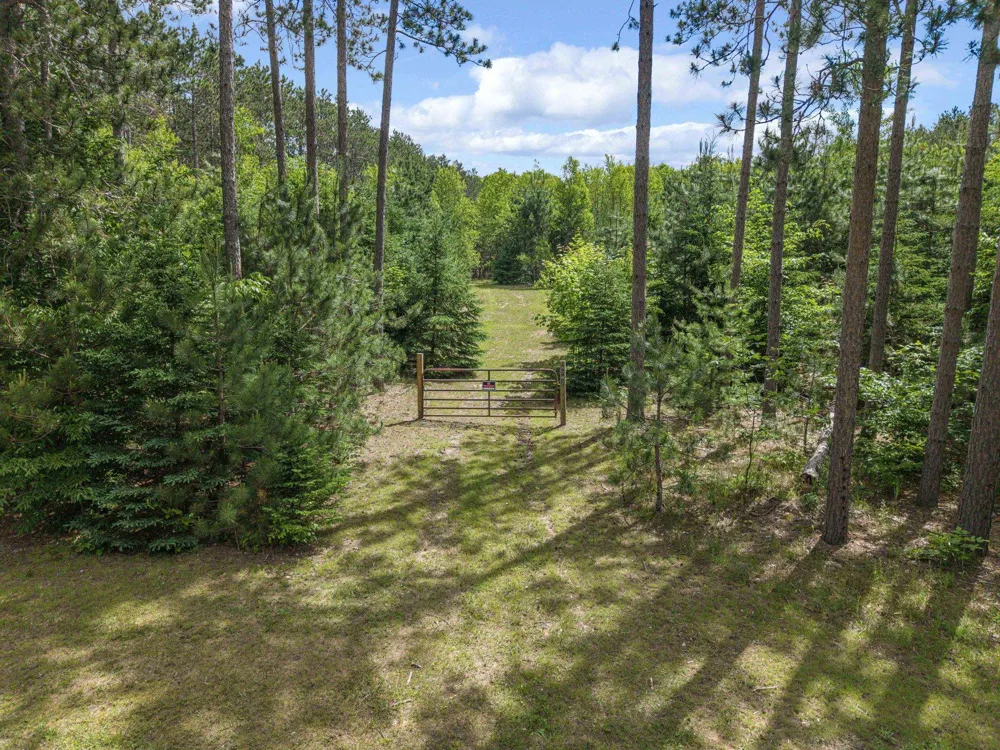 8767 Rustic Lane Garfield Township, MI 49633