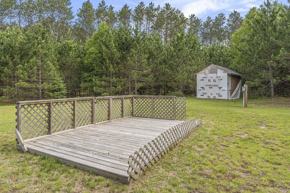 8767 Rustic Lane Garfield Township, MI 49633