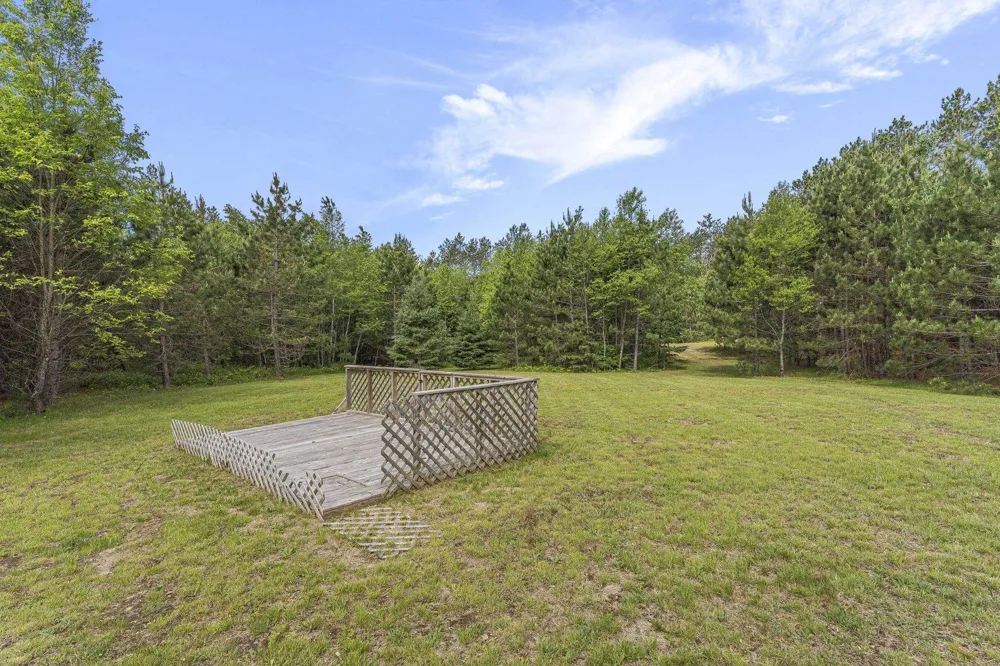 8767 Rustic Lane Garfield Township, MI 49633