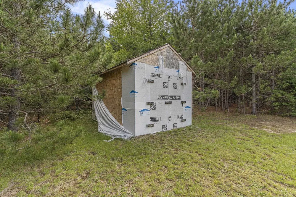 8767 Rustic Lane Garfield Township, MI 49633