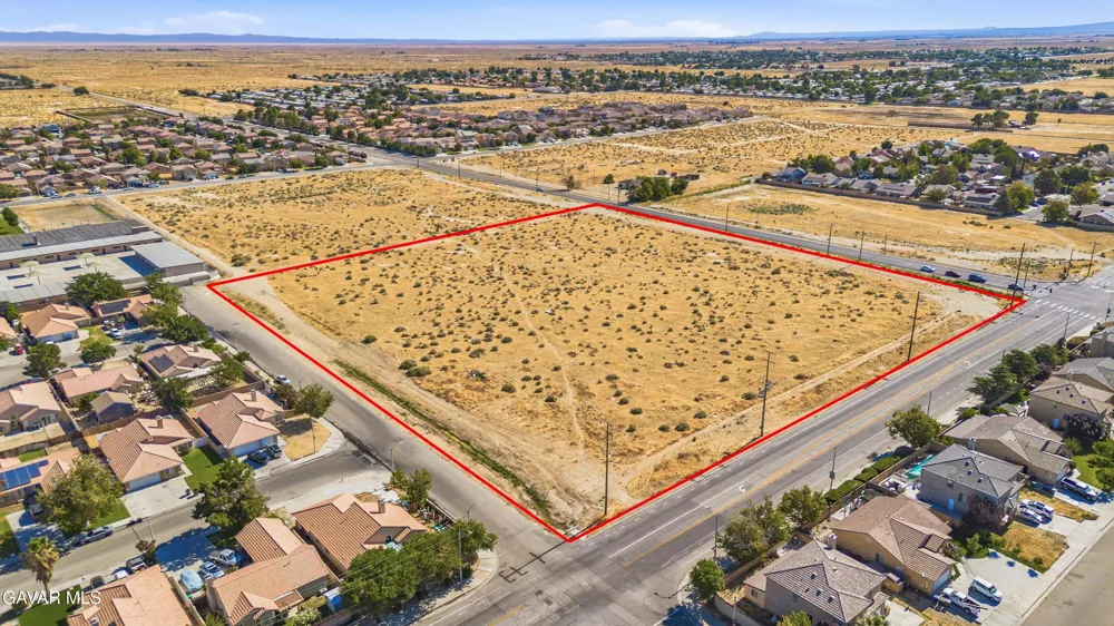 2000 E Lancaster Blvd Lancaster, CA 93535