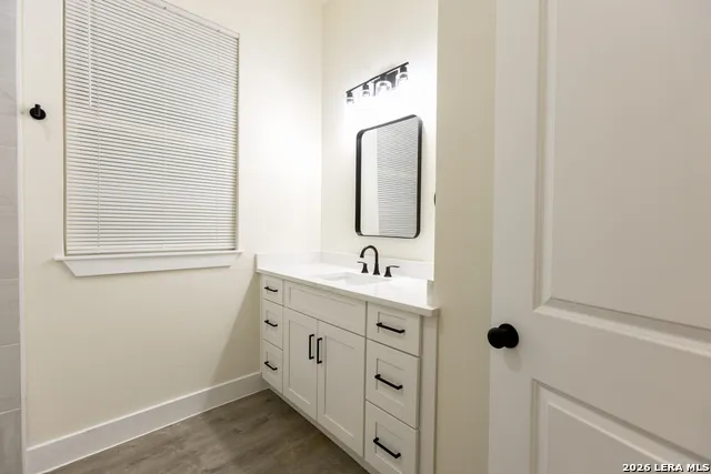 535 Austin St Pleasanton, TX 78064