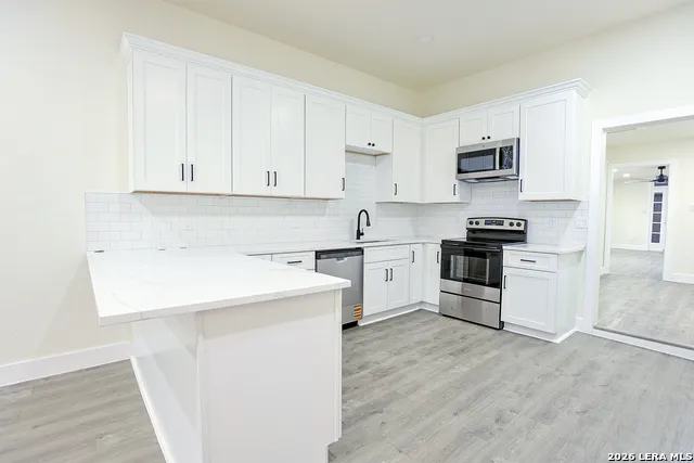 535 Austin St Pleasanton, TX 78064
