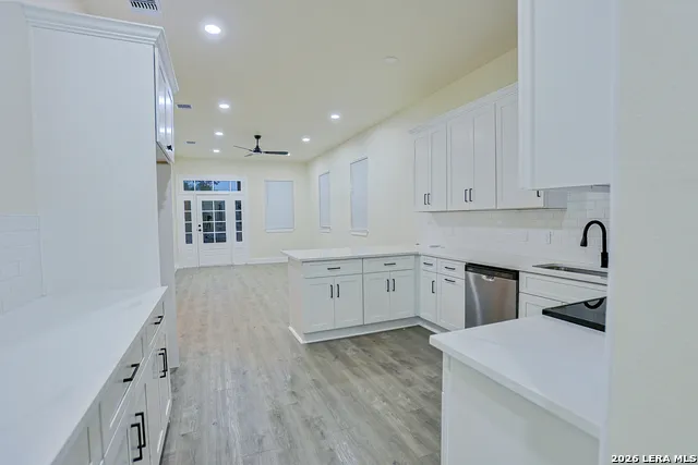 535 Austin St Pleasanton, TX 78064