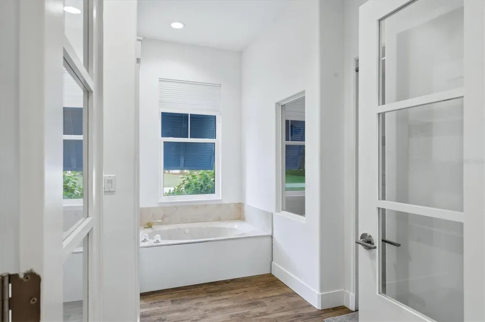 4575 SATINLEAF LANE Sarasota, FL 34241