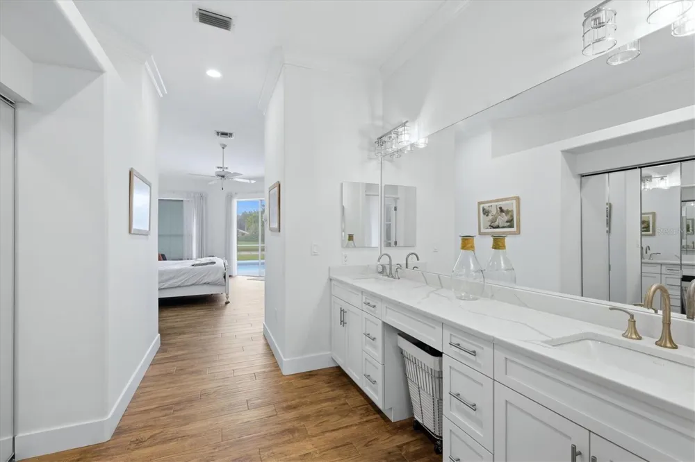 4575 SATINLEAF LANE Sarasota, FL 34241