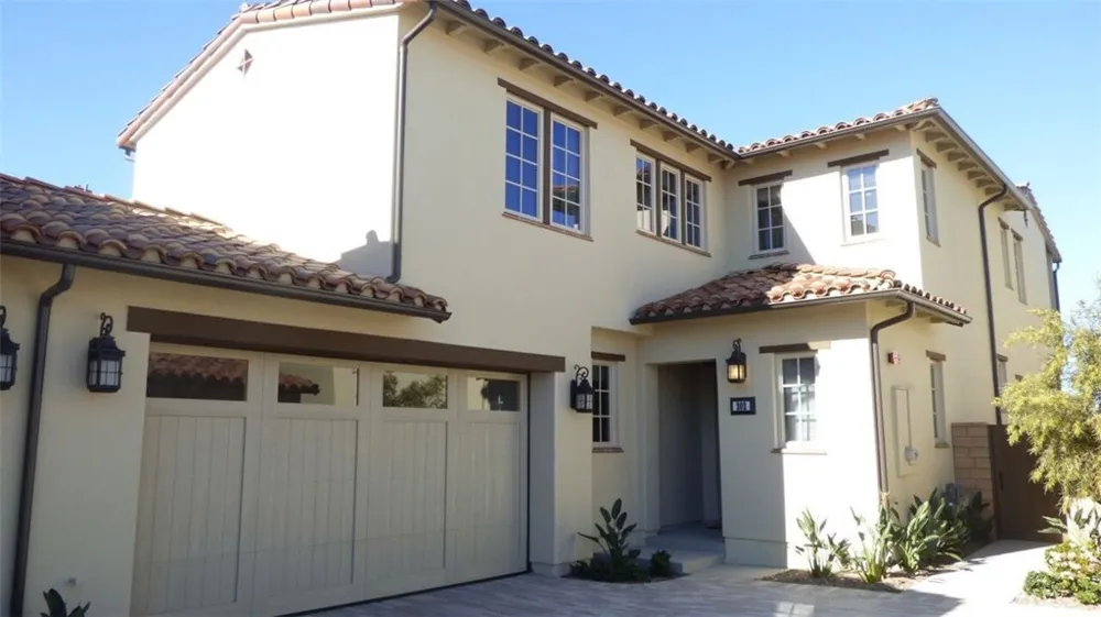 202 Via Galicia San Clemente, CA 92672