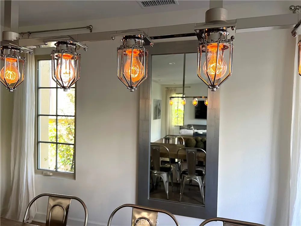 202 Via Galicia San Clemente, CA 92672